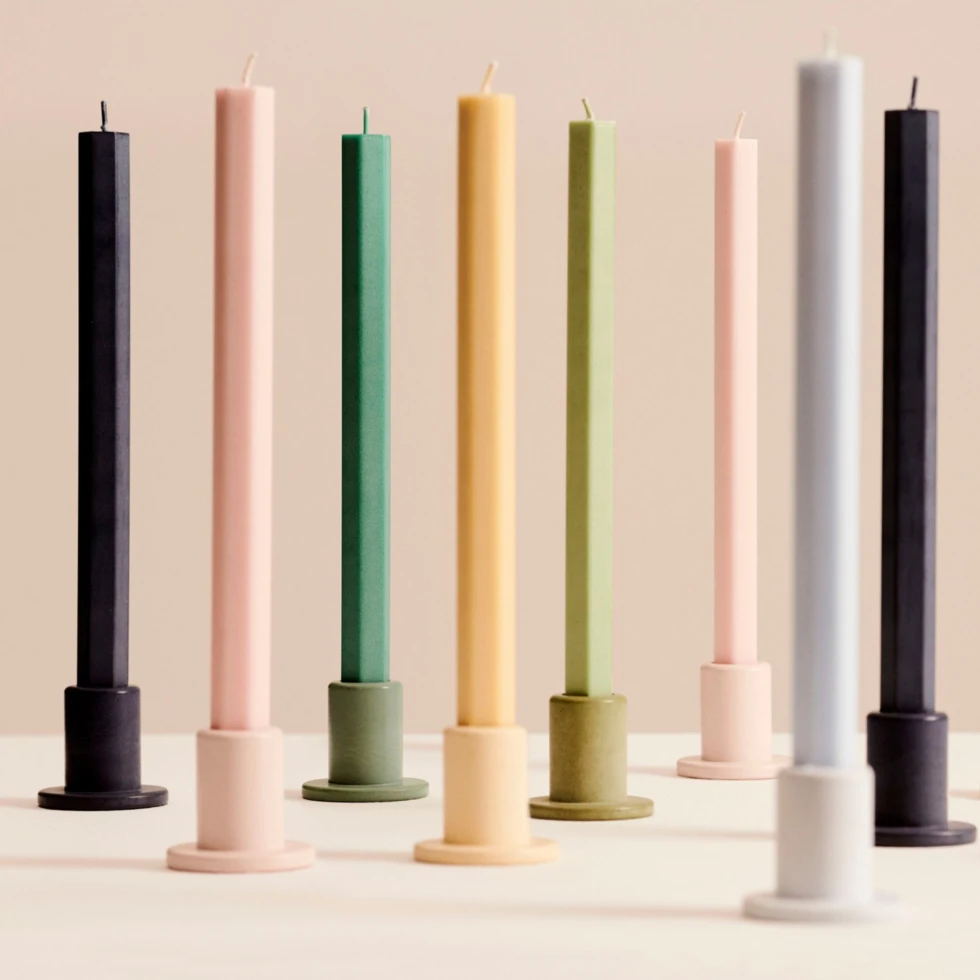 Świecznik Tube Candleholder Concrete Midnight blue HAY