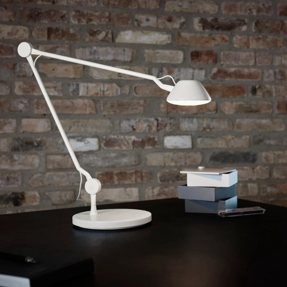 Lampa biurkowa AQ01 White Fritz Hansen