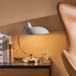 Lampa biurkowa Kaiser Idell 6631 Easy grey & Brass Fritz Hansen