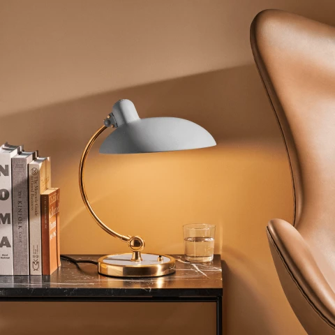 Lampa biurkowa Kaiser Idell 6631 Easy grey & Brass Fritz Hansen