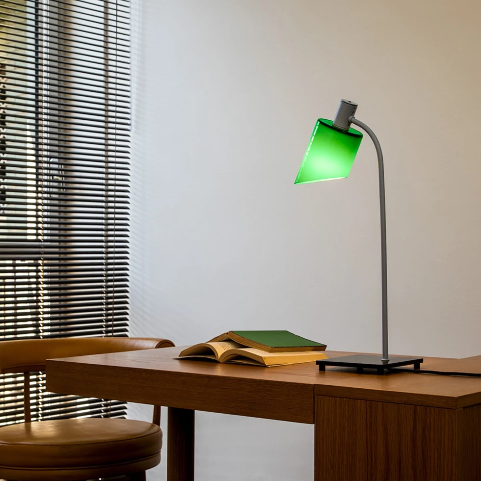 Lampa podłogowa De Bureau Green NEMO