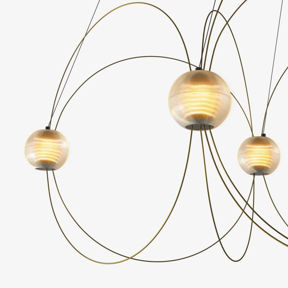 Lampa Munari X8 Gold złożona DCW Editions