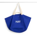 Weekend Bag L Electric blue HAY