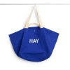 Weekend Bag L Electric blue HAY