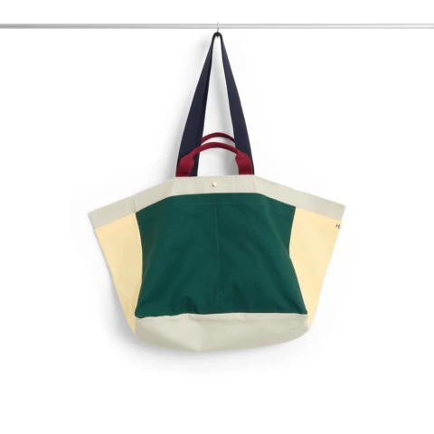 Weekend Bag M Dark green multi HAY