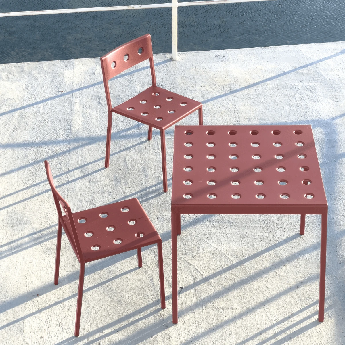 Krzesło outdoorowe 51x44x79cm Balcony Iron Red HAY