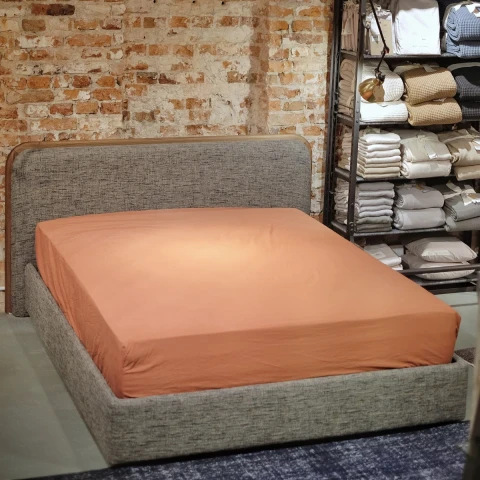 Outlet! Łóżko Frame ze skrzynią na pościel 160x200 NAP
