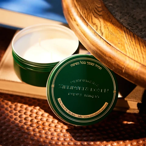 Świeca zapachowa 140g Black Pepper, Vetiver, Neroli, Amber Zielinski & Rozen