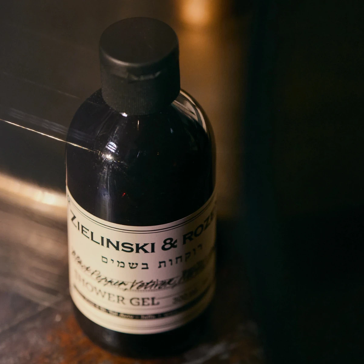 Żel pod prysznic 300ml Black Pepper, Vetiver, Neroli, Amber Zielinski & Rozen