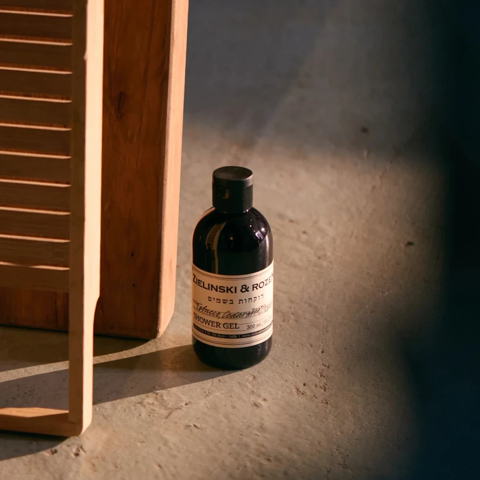 Żel pod prysznic 300ml Tobacco, Cedarwood, Pepper Zielinski & Rozen