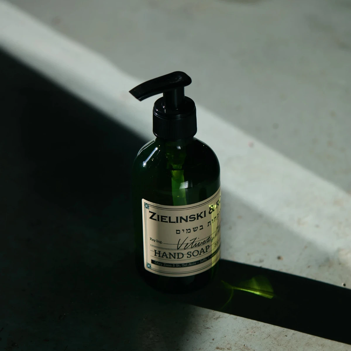 Płyn do mycia rąk 300ml Vetiver, Lemon Zielinski & Rozen