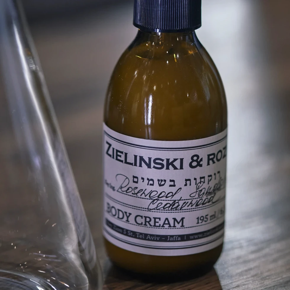 Balsam do ciała 195ml Rosewood, Sandalwood, Cedarwood Zielinski & Rozen