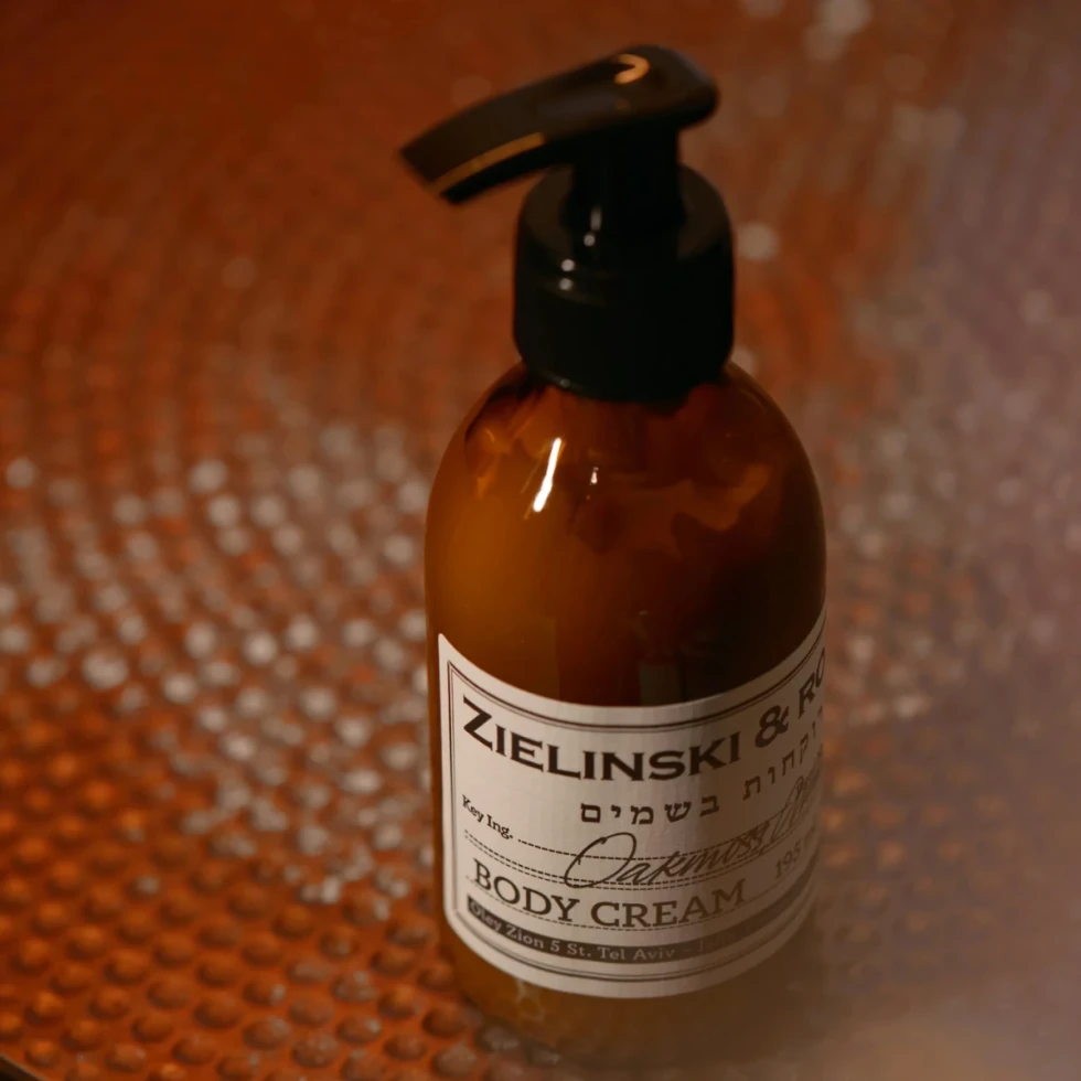 Płyn do mycia rąk 300ml Oakmoss, Amber Zielinski & Rozen