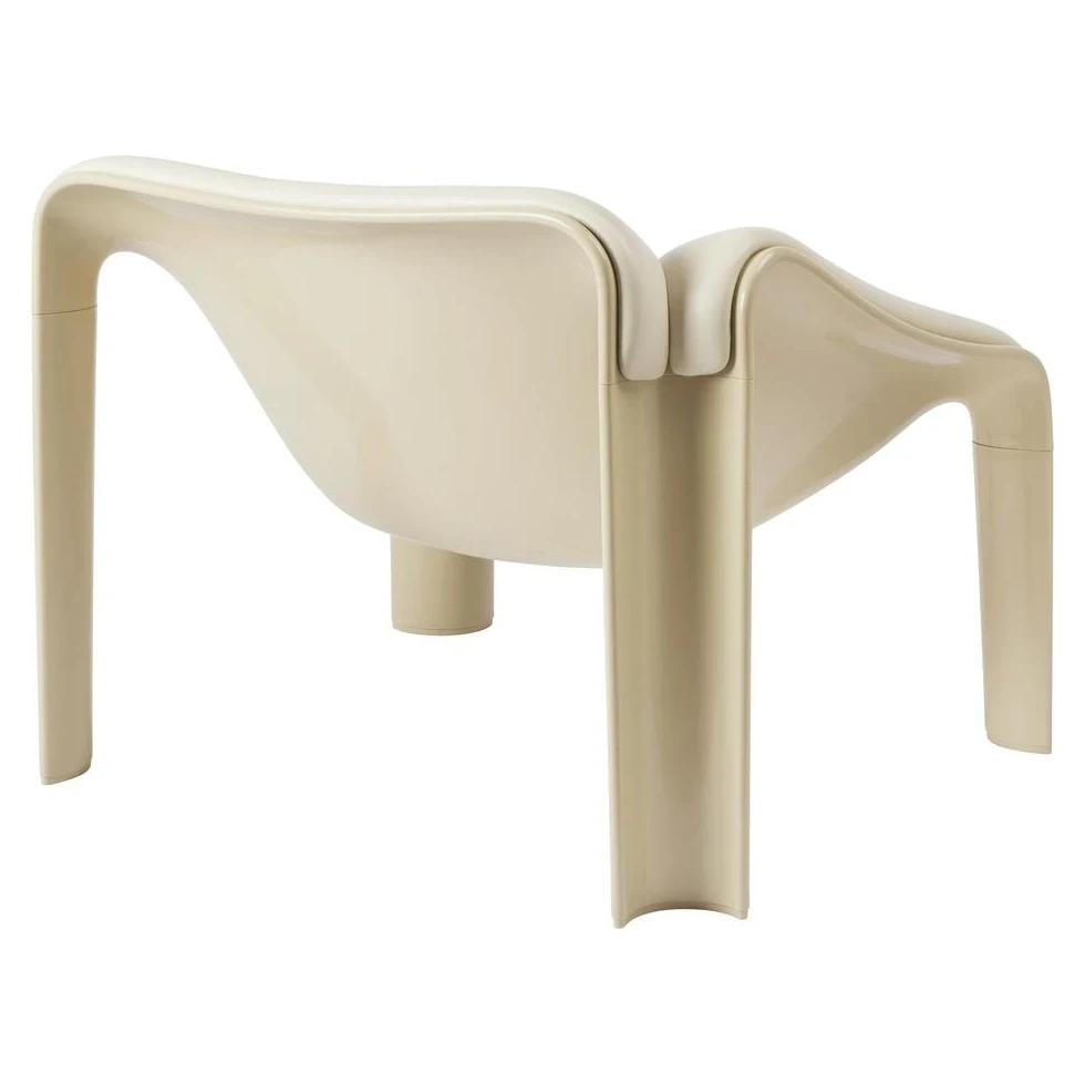Fotel F300 Smooth Leather,Cream/Pastel Green Gubi