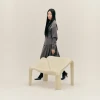 Fotel F300 Smooth Leather,Cream/Pastel Green Gubi