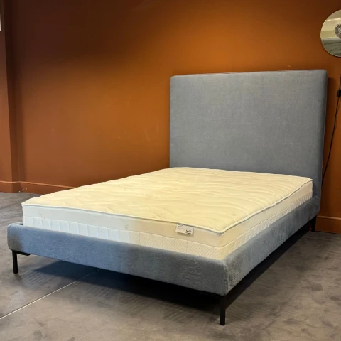 Outlet! Łóżko Master do materaca 140x200 NAP