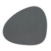 Podkładka stołowa Curve L Serene Anthracite 37x44cm LindDNA