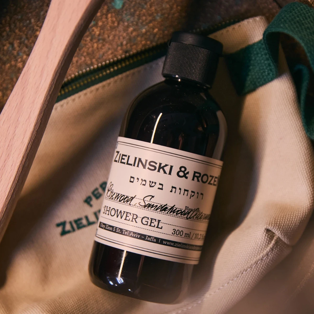 Żel pod prysznic 300ml Rosewood, Sandalwood, Cedarwood Zielinski & Rozen