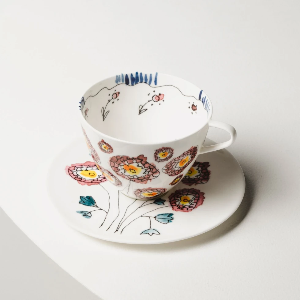 Filiżanka ze spodkiem Midnight Flowers by Marni anemone milk Serax