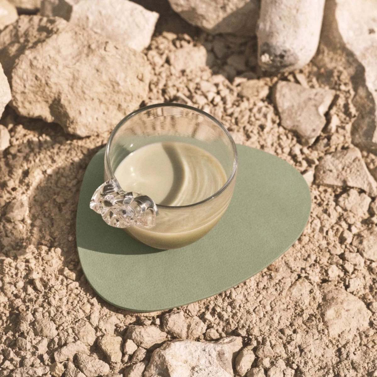 Podkładka pod szklankę Curve Nupo Olive Green 11x13cm LindDNA