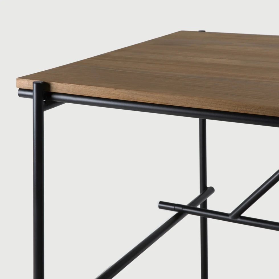 Biurko tekowe Oscar 140x70cm Ethnicraft