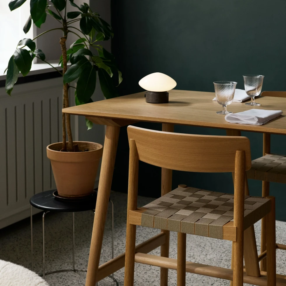 Lampa przenośna Mist AP21 Grigio Caldo &Tradition