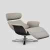 Fotel Timeout z podnóżkiem z pamięcią Velvety Stone Black Oak Conform