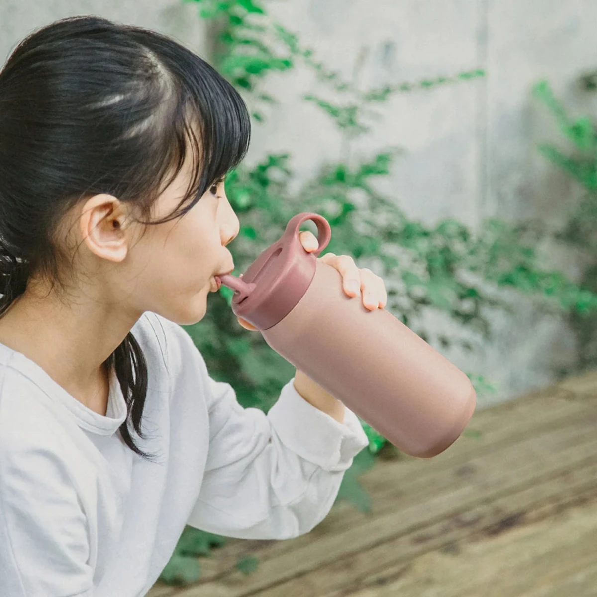 Butelka Play Tumbler Ash Pink 480ml Kinto