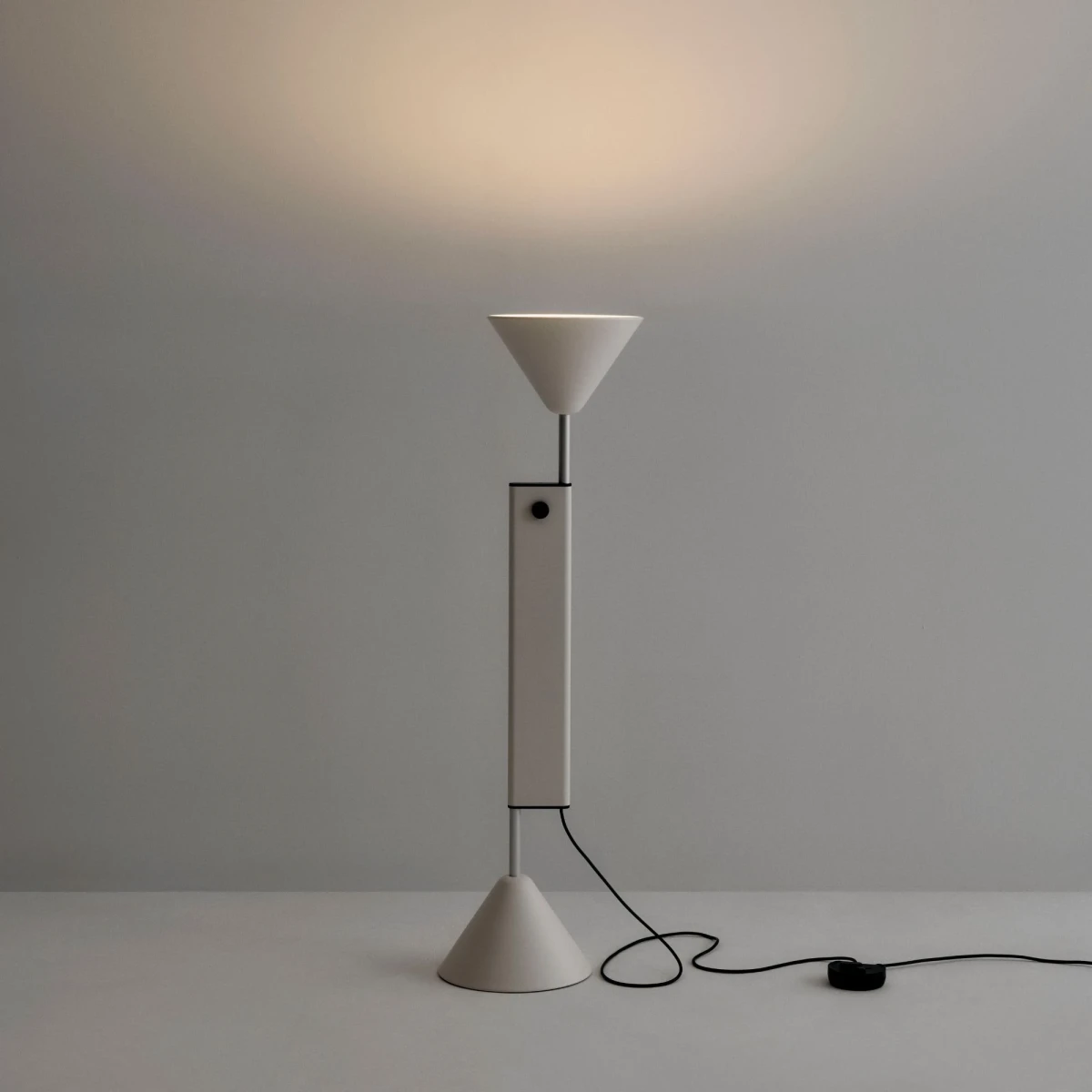 Lampa podłogowa Twist Cream White HAY