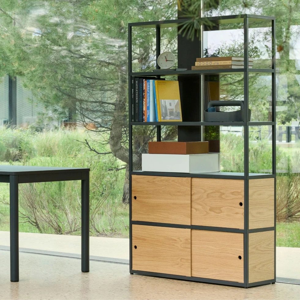 Kredens New Order 503 Charcoal HAY