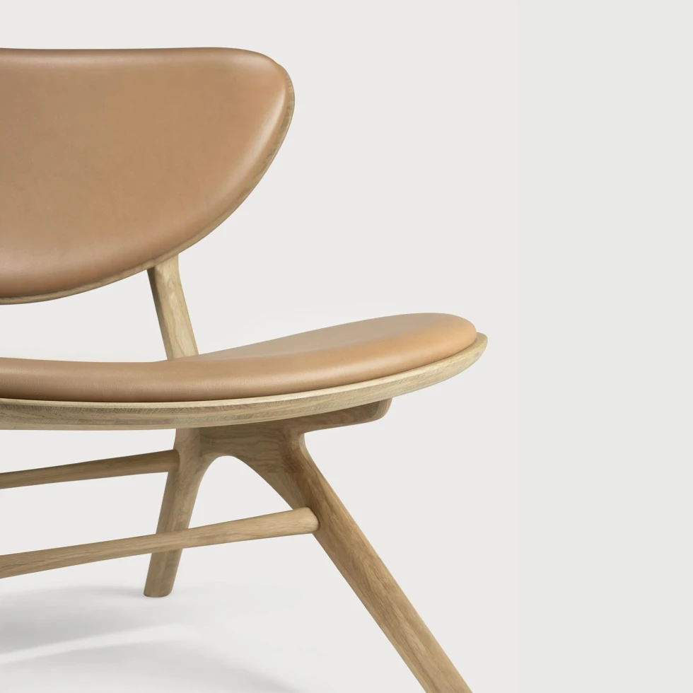 Fotel dębowy Eye tapicerowany skórą