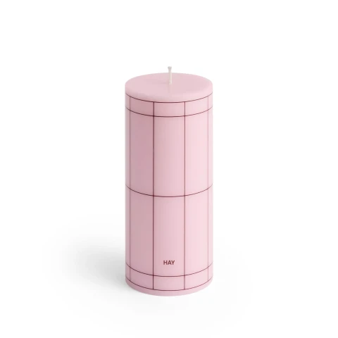 Świeca Column Candle S Light pink with bordeaux grids HAY