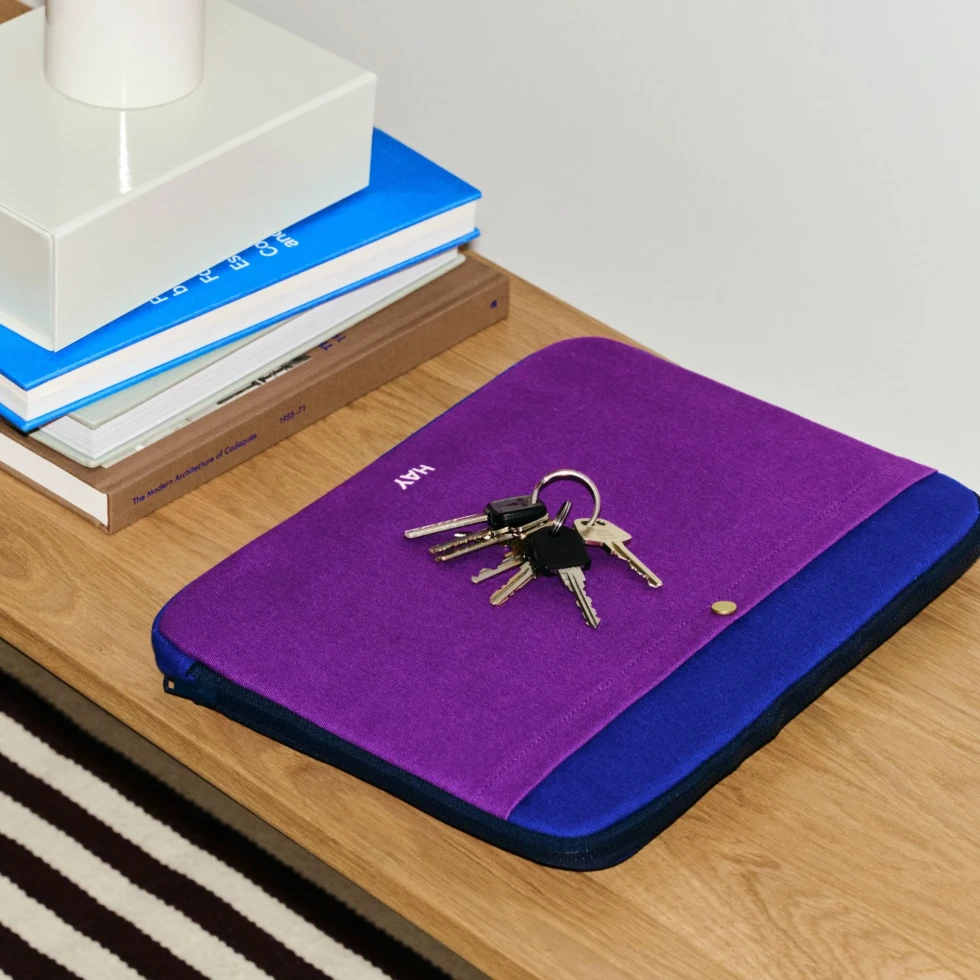 Pokrowiec na laptopa Multi 13"/14" Purple multi HAY