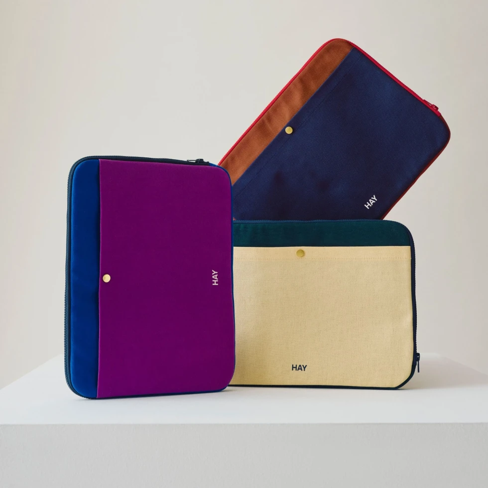 Pokrowiec na laptopa Multi 13"/14" Purple multi HAY