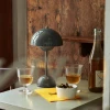 Lampa przenośna Flowerpot VP9 Stone Blue &Tradition