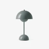 Lampa przenośna Flowerpot VP9 Stone Blue &Tradition