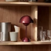 Lampa przenośna Flowerpot VP9 Dark Plum &Tradition