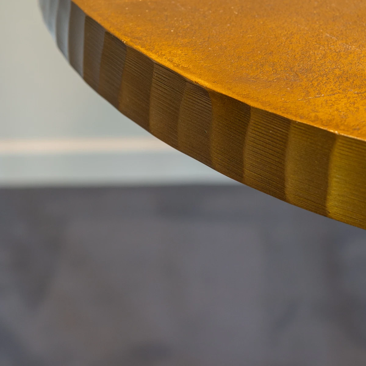 Stolik boczny Mace antique brass