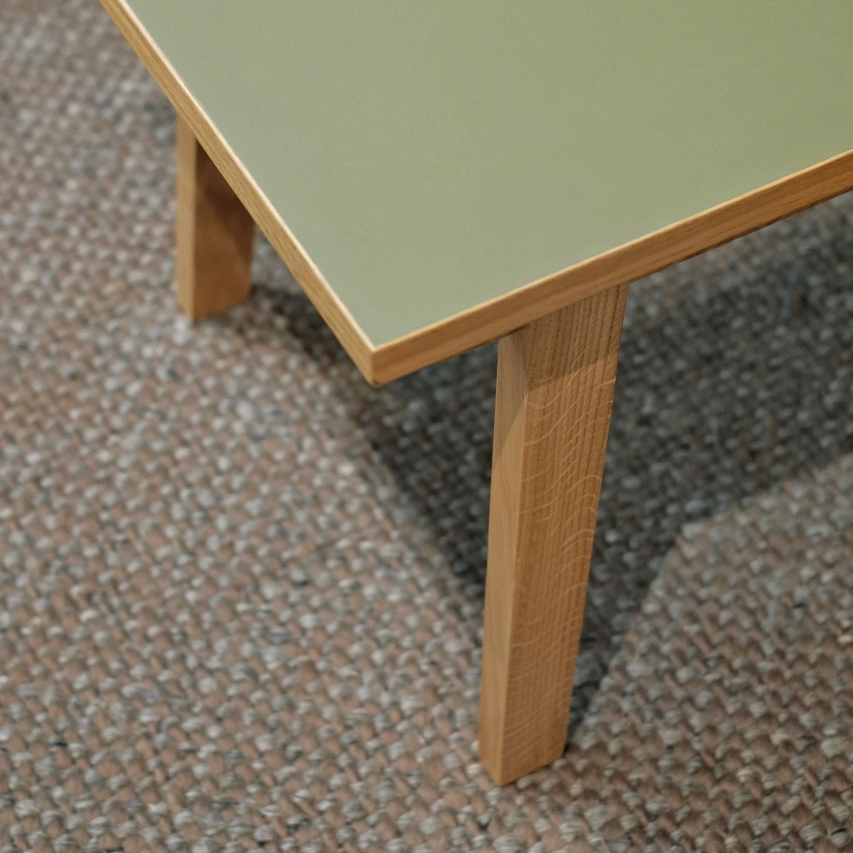 Stolik kawowy Slice Coffe Table Linoleum