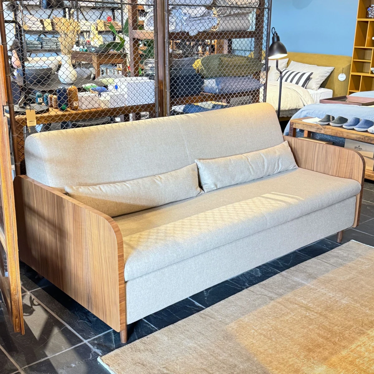 Sofa Marina 3,5-osobowa z funkcją spania Sofa Marina 3,5-osobowa z funkcją spania