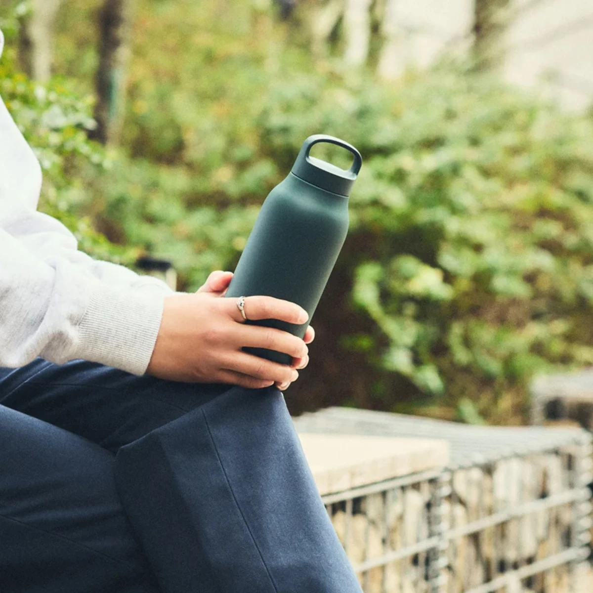 Kubek na wodę 550 ml deep green