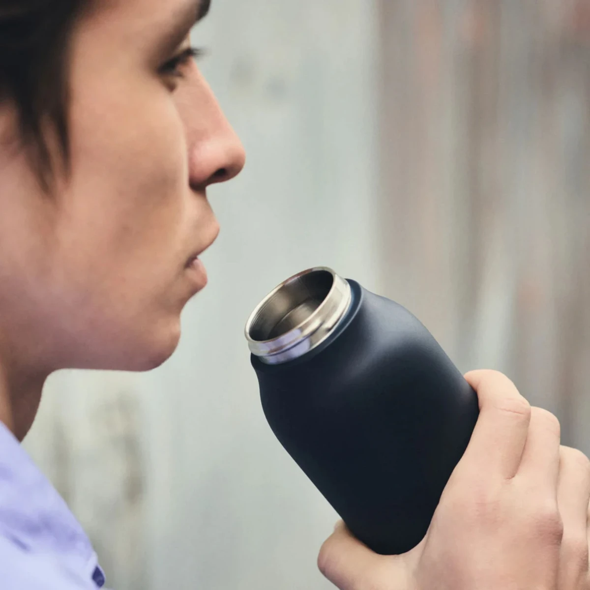 Kubek na wodę 550 ml deep navy