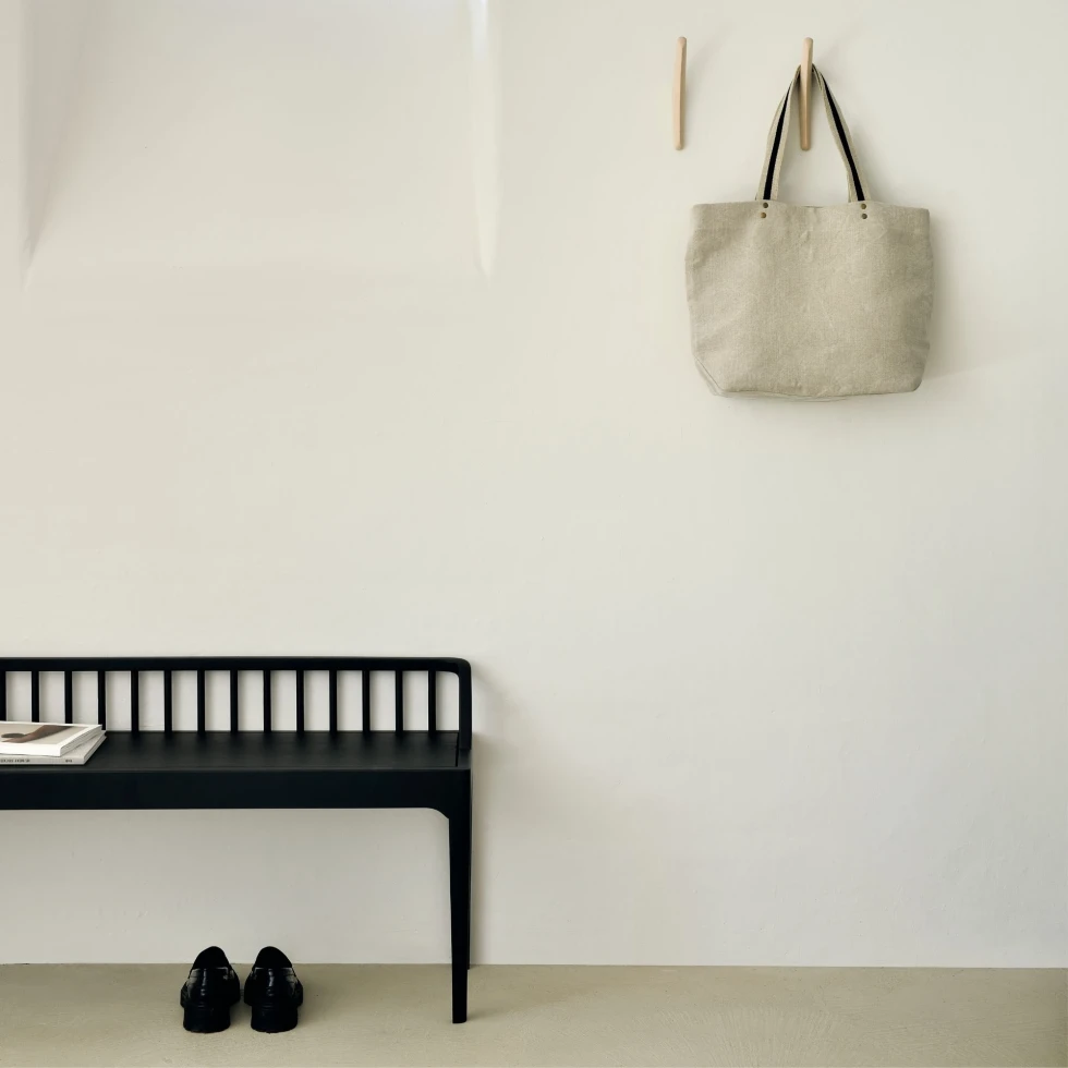 Ławka dębowa czarna Spindle