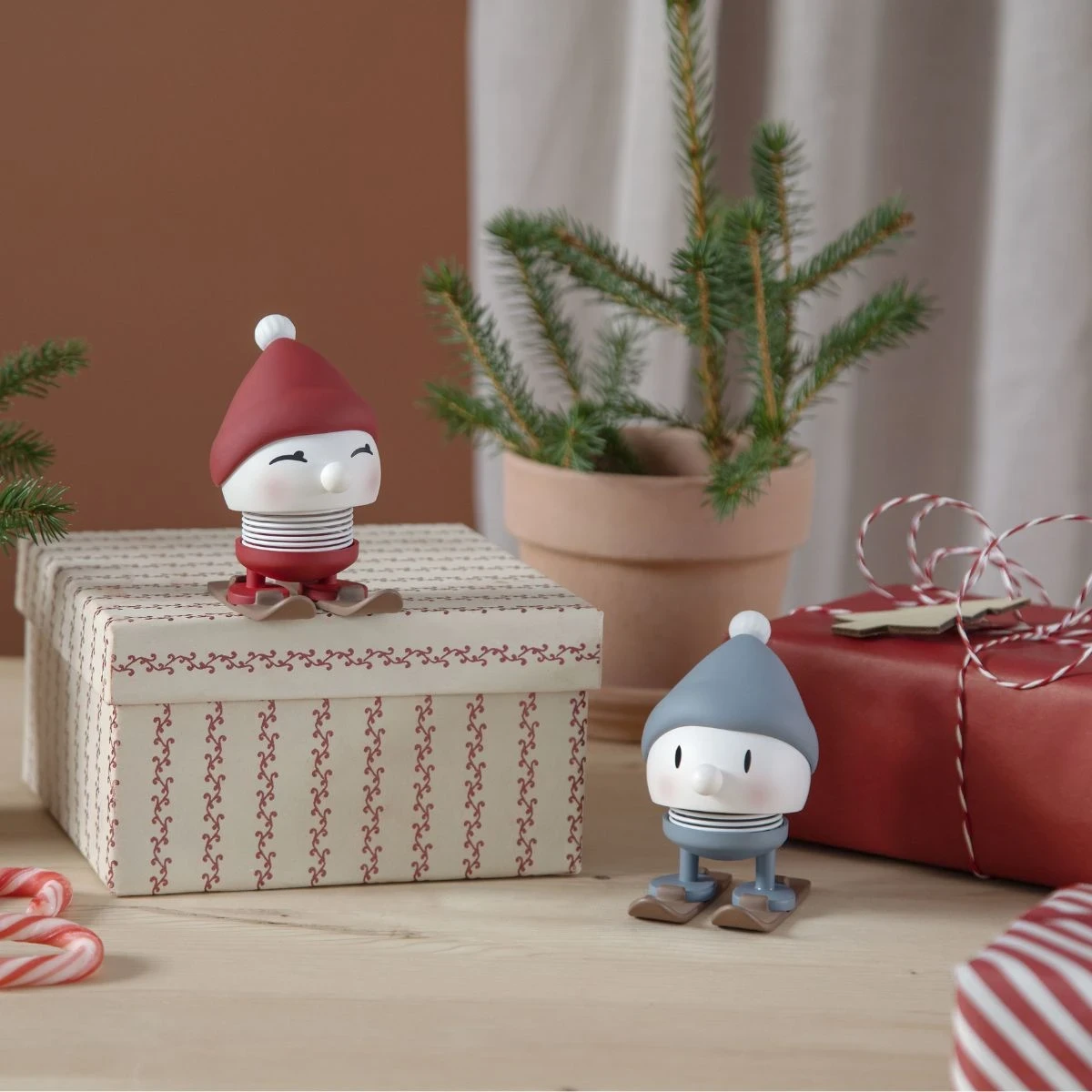 Figurka Soft Skiing Bumble S Sky