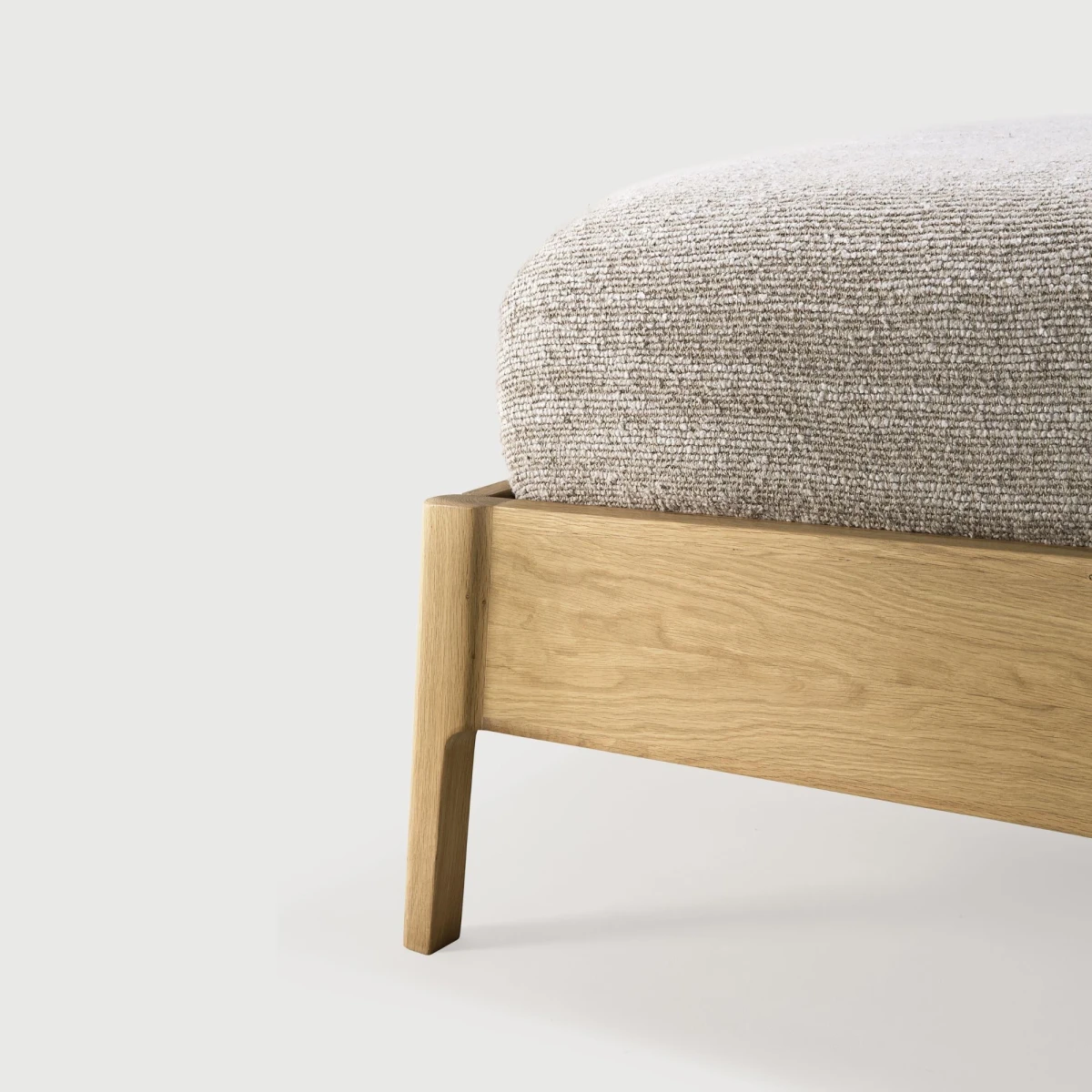 Łóżko dębowe Air 180x200