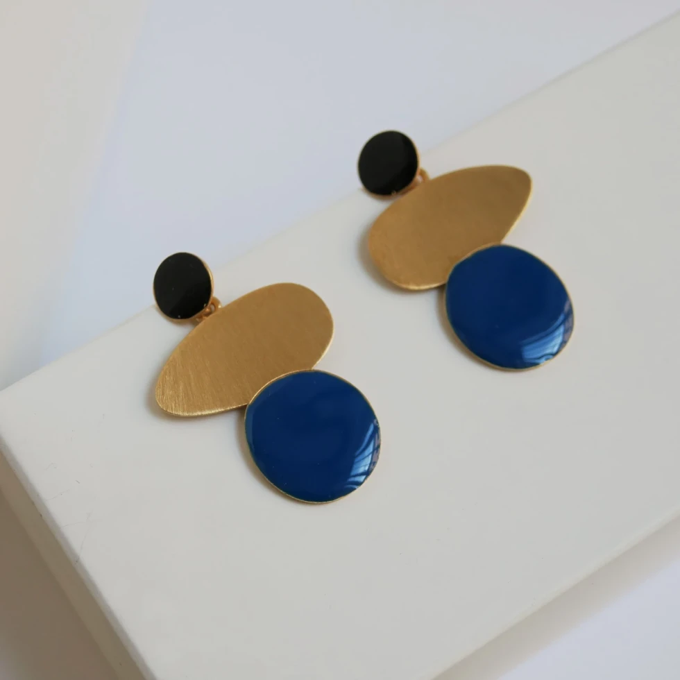 Złote kolczyki potrójne