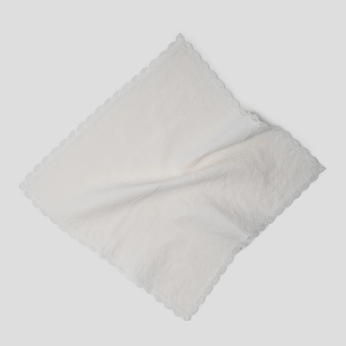 Serwetka lniana z koronką oyster