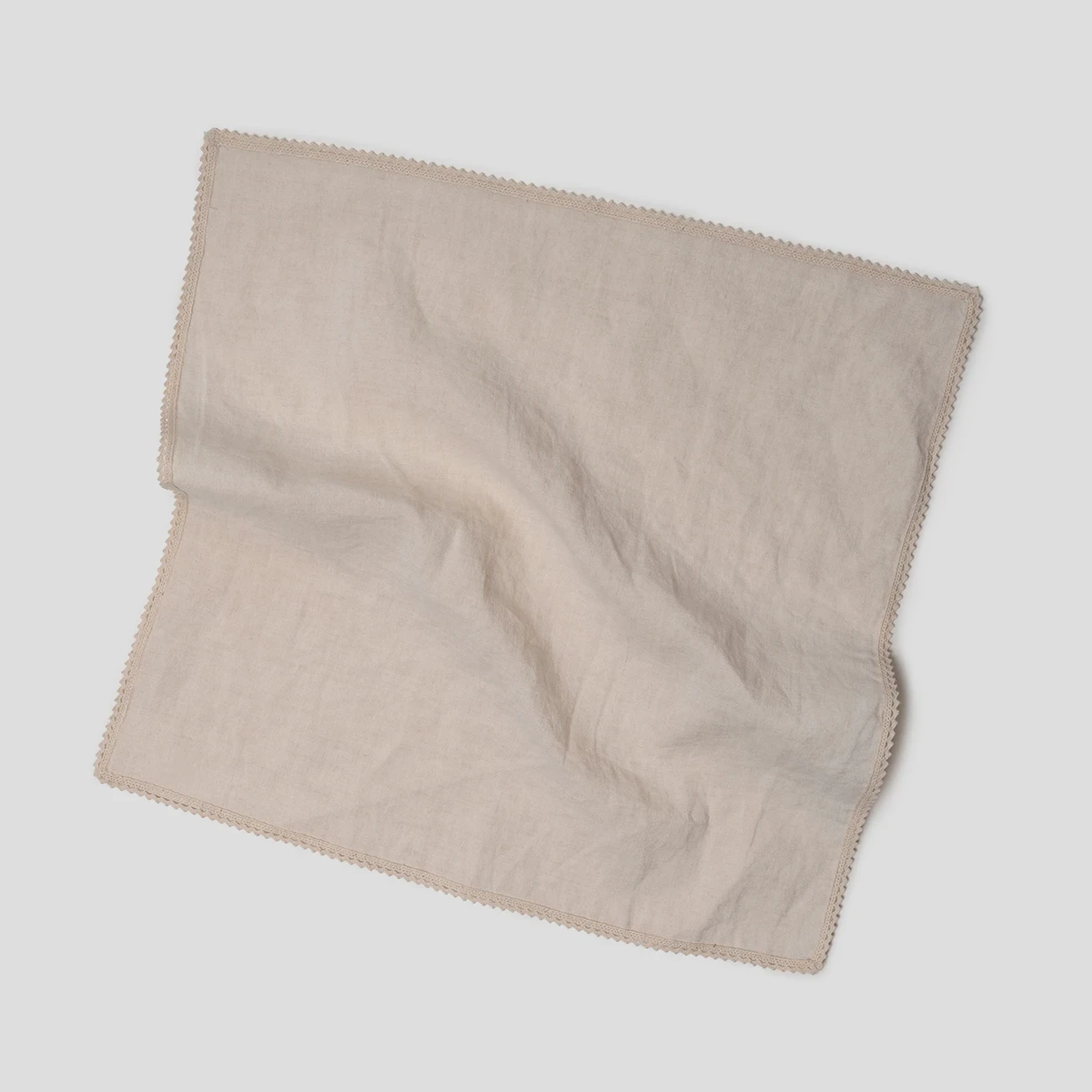 Serwetka lniana z koronką natural