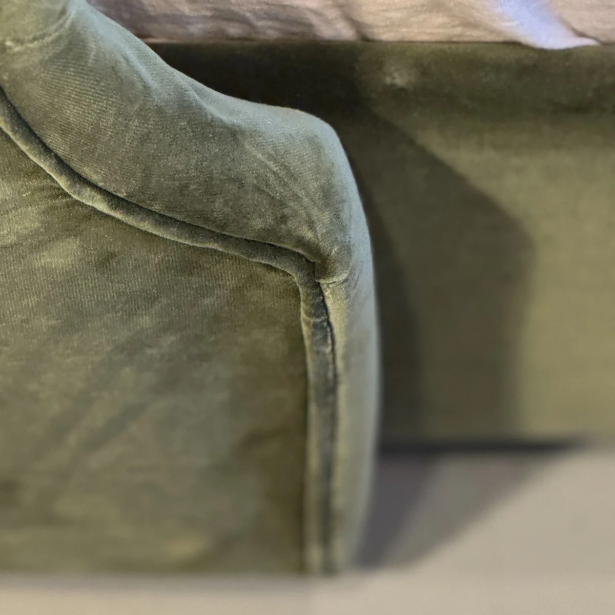 Łóżko Sofia Box do materaca 160x200 Velluti 385