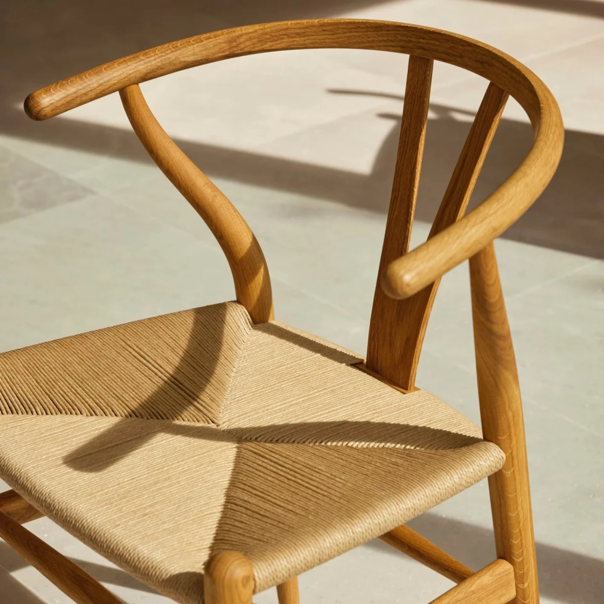 Drewniane krzesło Wishbone CH24 Natural Carl Hansen & Søn